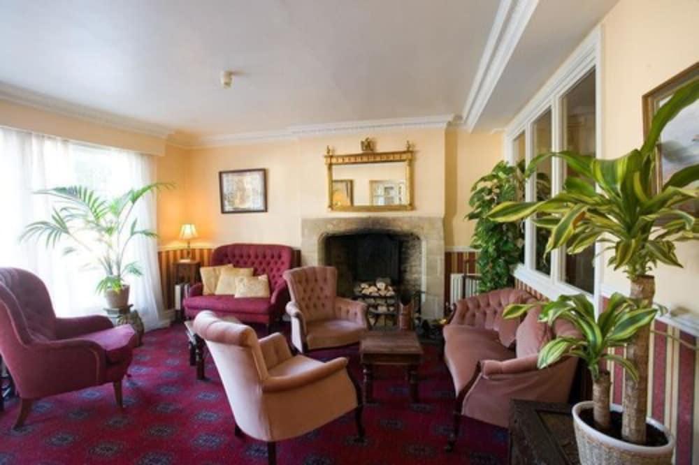 Crown & Cushion Hotel Chipping Norton Exterior foto